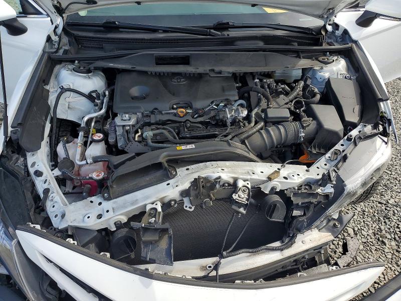 63221816 :رقم المزاد ، 4T1G31AK3NU594753 vin ، 2022 Toyota Camry Hybrid مزاد بيع