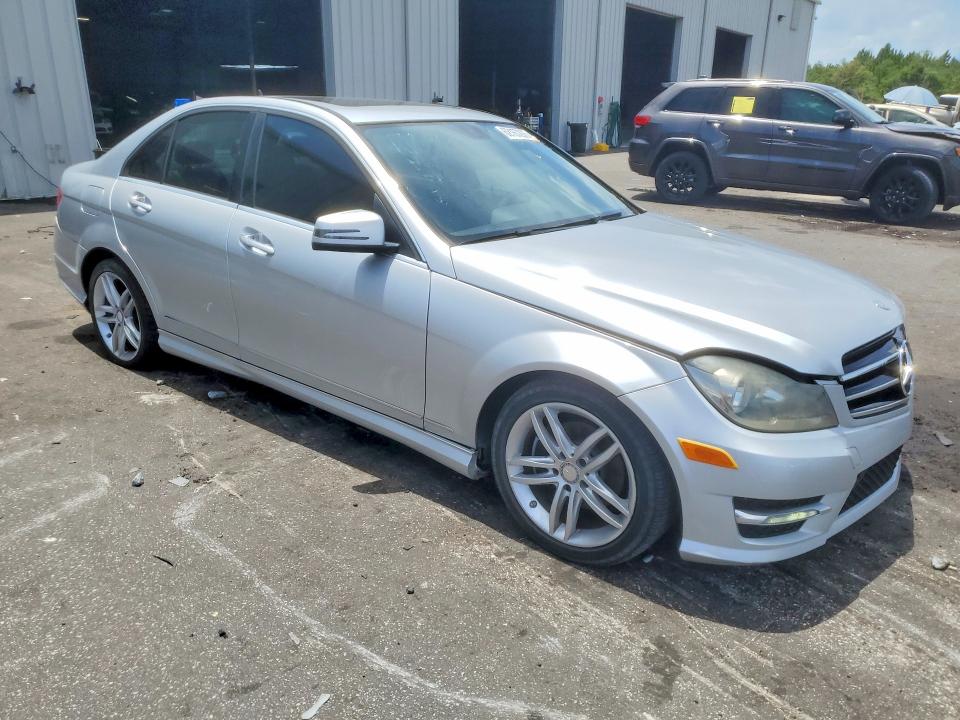 Продаж на аукціоні авто 2014 Mercedes-benz C, vin: WDDGF4HB1EG247767, номер лоту: 62167206