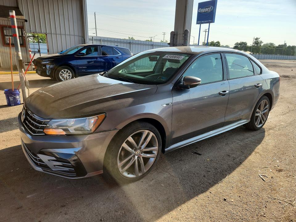 2018 Volkswagen Passat მანქანა იყიდება აუქციონზე, vin: 1VWAA7A34JC000342, აუქციონის ნომერი: 63499696