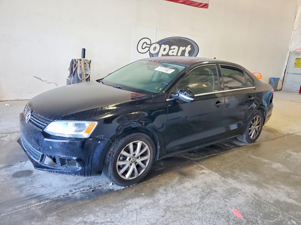 60056916 :رقم المزاد ، 3VWD17AJ9EM425927 vin ، 2014 Volkswagen Jetta مزاد بيع