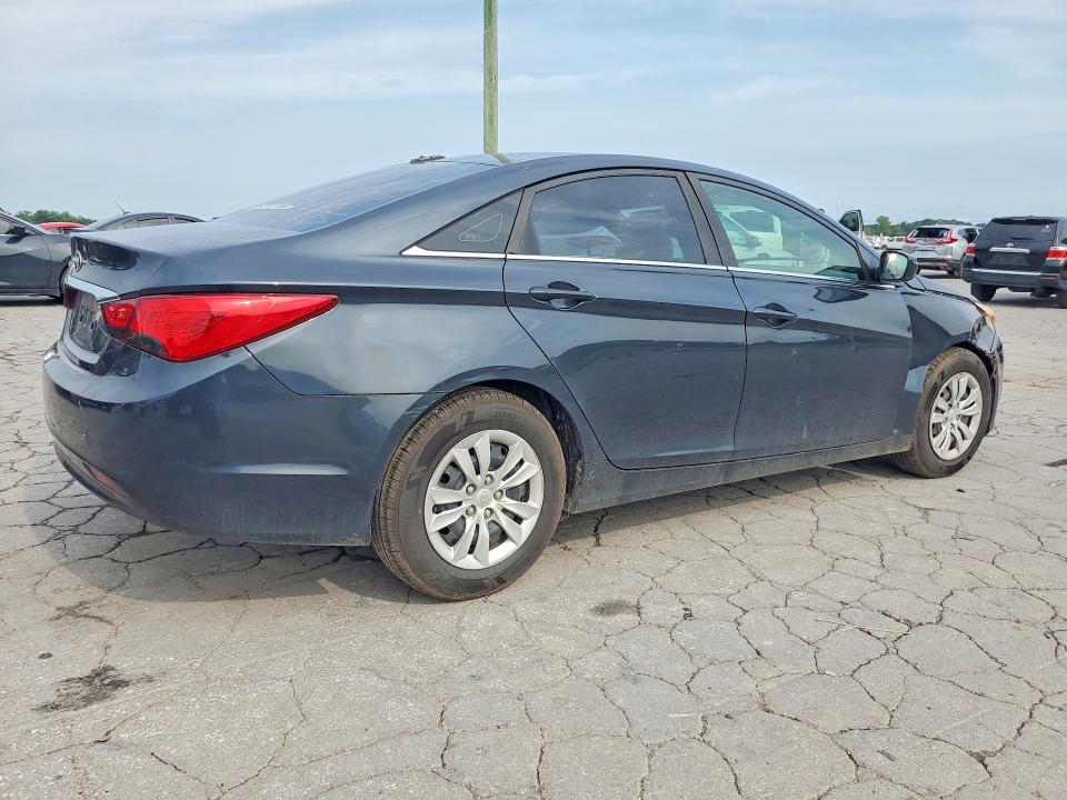 62113906 :رقم المزاد ، 5NPEB4AC7CH451742 vin ، 2012 Hyundai Sonata مزاد بيع