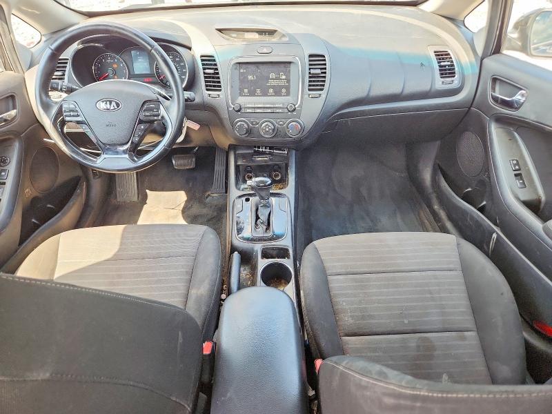 59184866 :رقم المزاد ، 3KPFL4A74HE114557 vin ، 2017 Kia Forte مزاد بيع