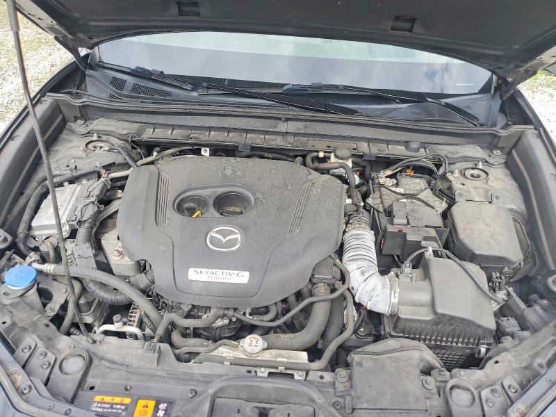 63701216 :رقم المزاد ، 3MVDMBDY9NM409019 vin ، 2022 Mazda Cx-30 مزاد بيع