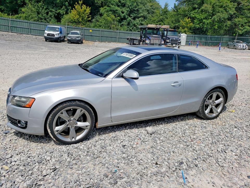 Продажа на аукционе авто 2011 Audi A5, vin: WAULFAFR0BA067666, номер лота: 61901866
