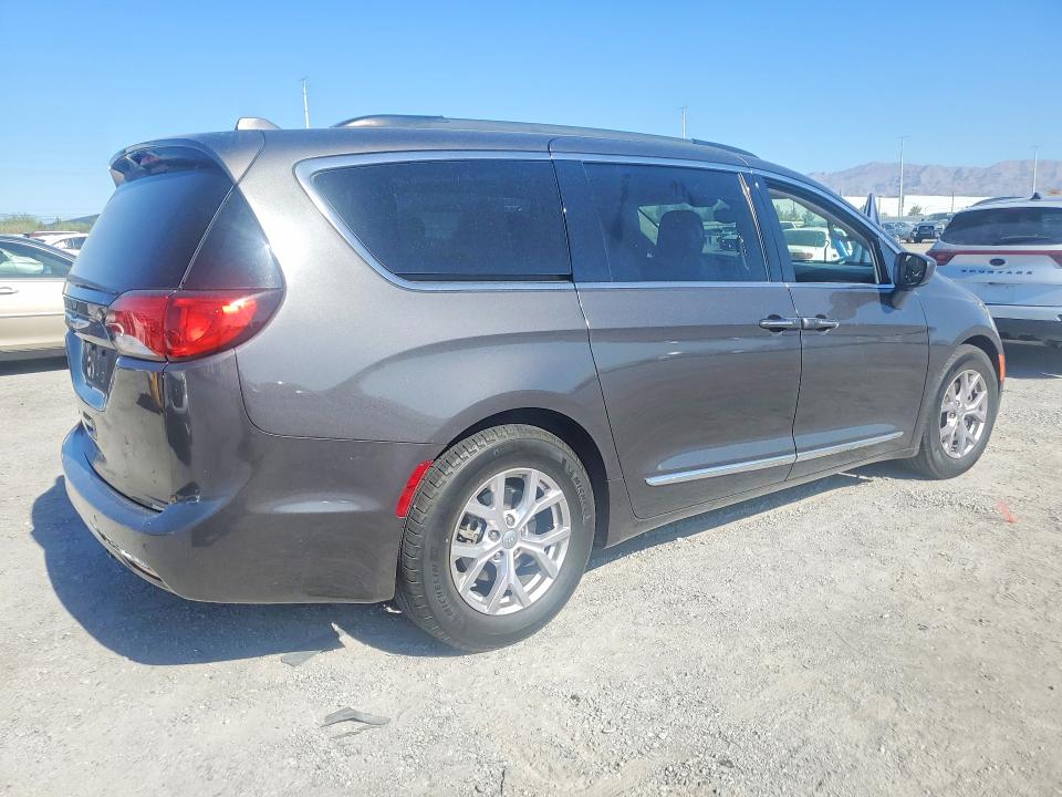 Продаж на аукціоні авто 2017 Chrysler Pacifica, vin: 2C4RC1BG1HR823214, номер лоту: 59994776