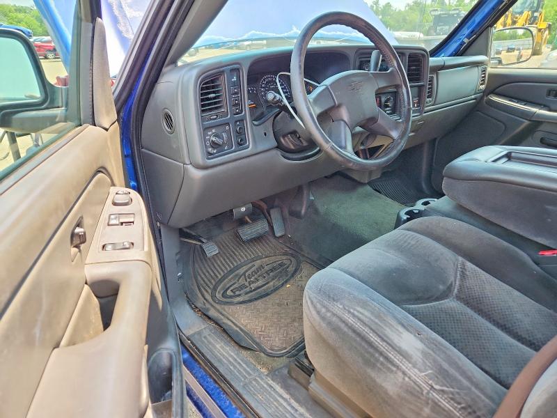 61812766 :رقم المزاد ، 1GCHK29U04E245842 vin ، 2004 Chevrolet Silverado مزاد بيع