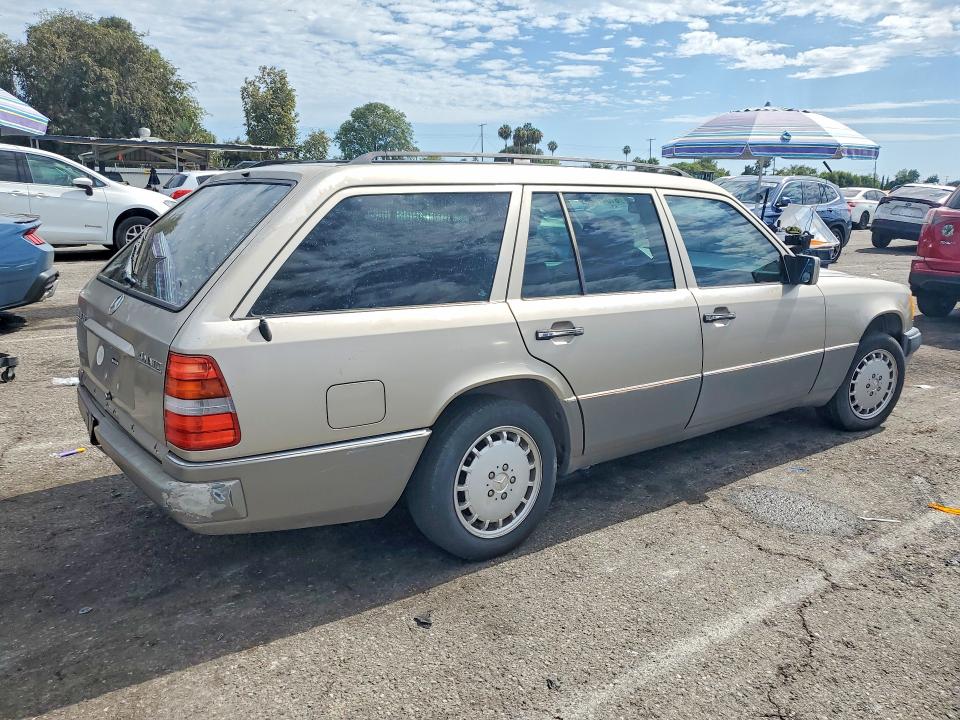 1992 Mercedes-benz 300 მანქანა იყიდება აუქციონზე, vin: WDBED90E2NF196598, აუქციონის ნომერი: 61047906