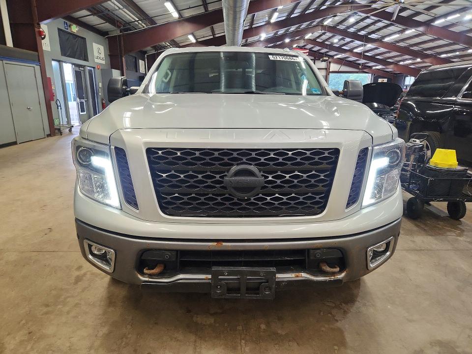 Auction sale of the 2018 Nissan Titan, vin: 1N6AA1E55JN527271, lot number: 62170686