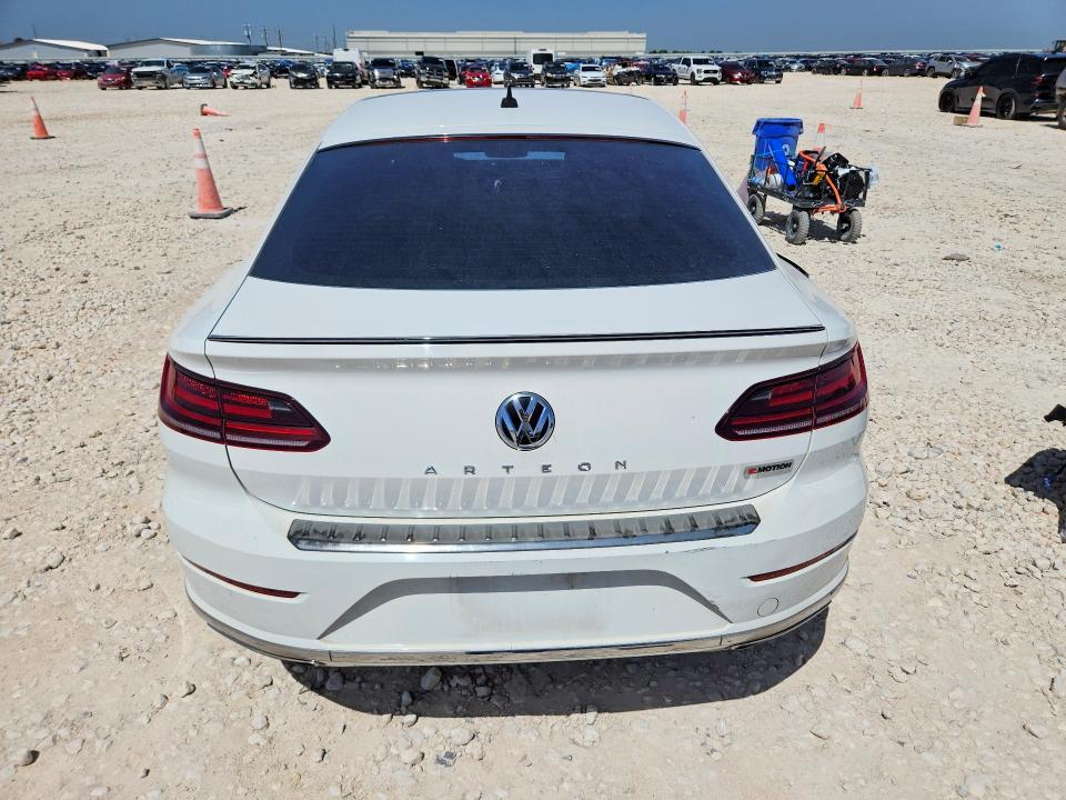 2020 Volkswagen Arteon მანქანა იყიდება აუქციონზე, vin: WVWDR7AN7LE015421, აუქციონის ნომერი: 61844576