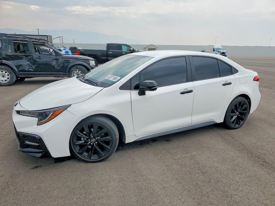 62971686 :رقم المزاد ، 5YFS4MCE9NP112417 vin ، 2022 Toyota Corolla مزاد بيع