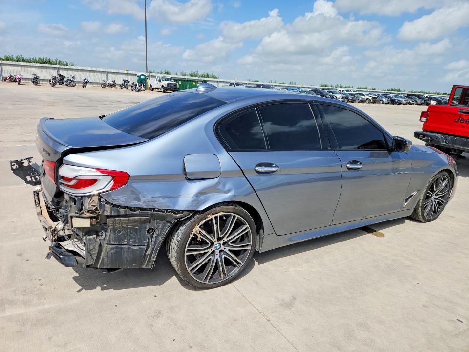 61333156 :رقم المزاد ، WBAJB9C51JB049205 vin ، 2018 Bmw M550xi مزاد بيع