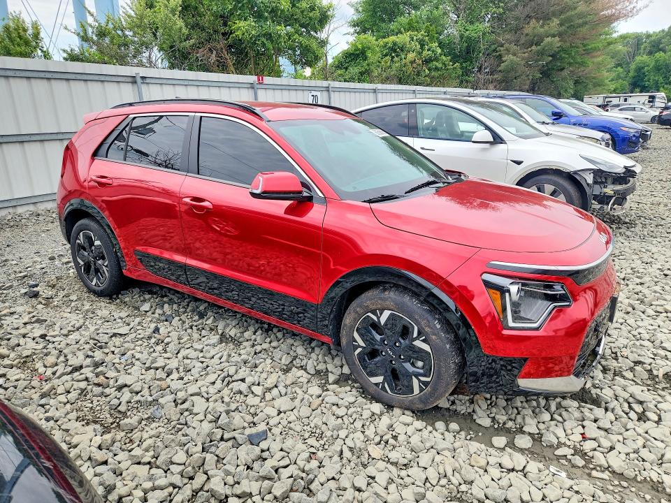 2025 Kia Niro მანქანა იყიდება აუქციონზე, vin: KNDCR3L15S5132847, აუქციონის ნომერი: 60568666