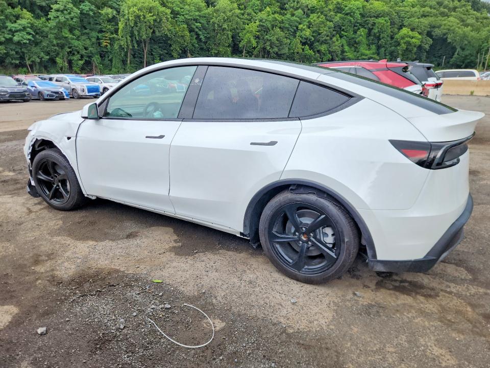 Продажа на аукционе авто 2026 Tesla Model Y, vin: 7SAYGDEDXTA500576, номер лота: 62201396