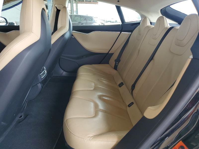 2014 Tesla Model S მანქანა იყიდება აუქციონზე, vin: 5YJSA1H18EFP35648, აუქციონის ნომერი: 61920426