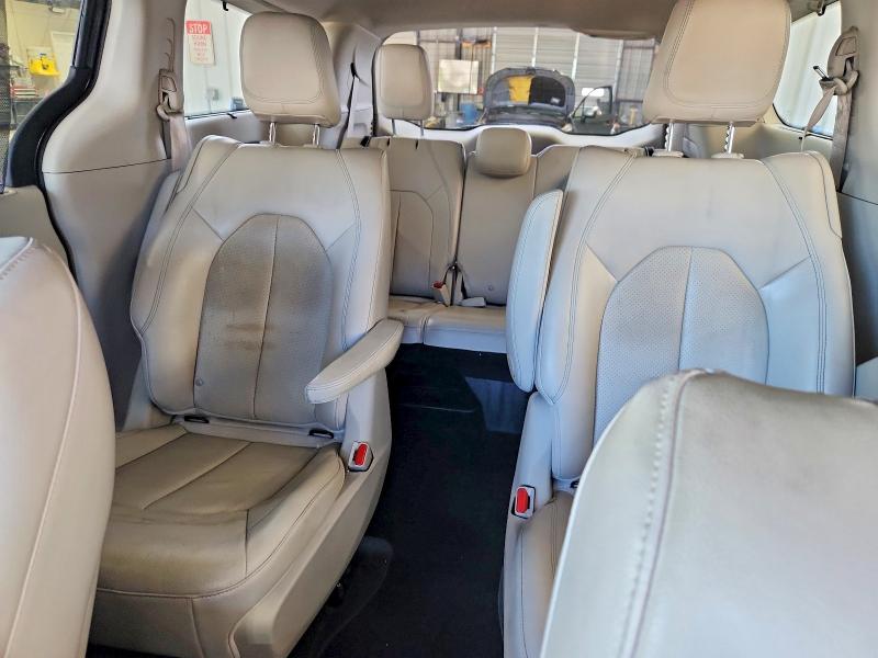 59656846 :رقم المزاد ، 2C4RC1L74LR282408 vin ، 2020 Chrysler Pacifica مزاد بيع