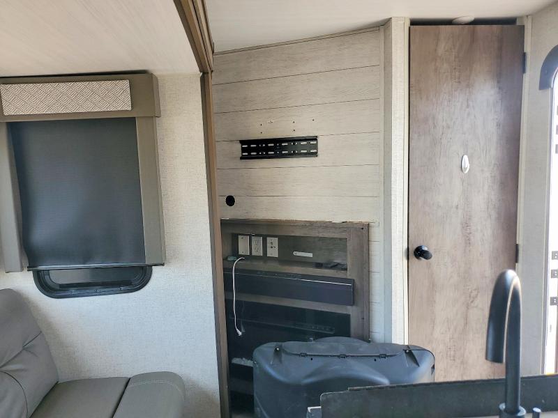 Продажа на аукционе авто 2020 Forest River Wildwood 26dbud, vin: 4X4TWDB23LA269295, номер лота: 62021396