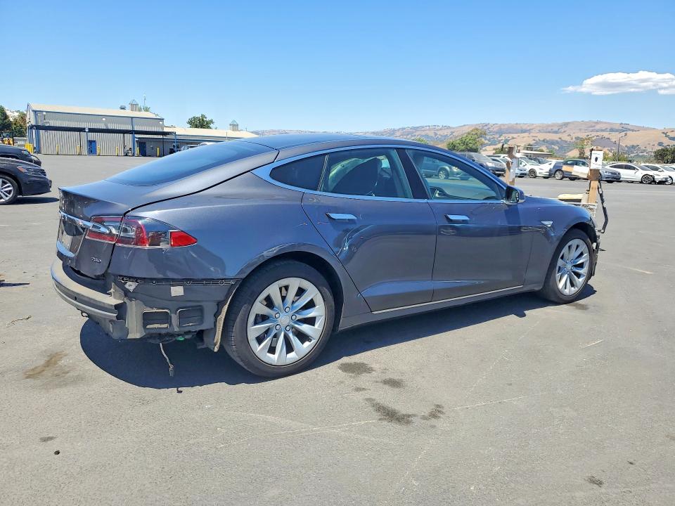 Aukcja sprzedaży 2016 Tesla Model S, vin: 5YJSA1E2XGF153017, numer aukcji: 60883246