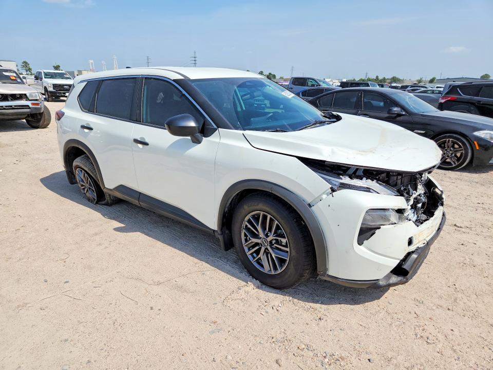 62262376 :رقم المزاد ، 5N1BT3AA9TC720680 vin ، 2026 Nissan Rogue مزاد بيع
