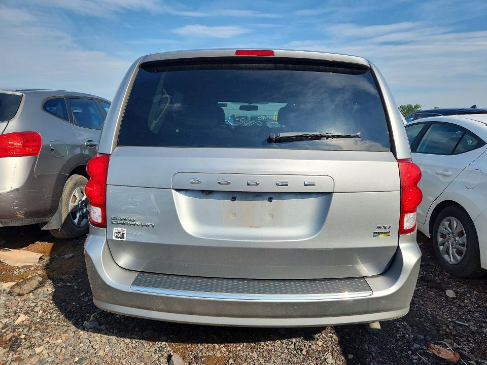 60479046 :رقم المزاد ، 2C4RDGCGXJR267604 vin ، 2018 Dodge Grand Caravan مزاد بيع