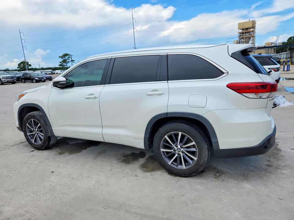 Продаж на аукціоні авто 2017 Toyota Highlander, vin: 5TDKZRFH8HS515868, номер лоту: 60172996