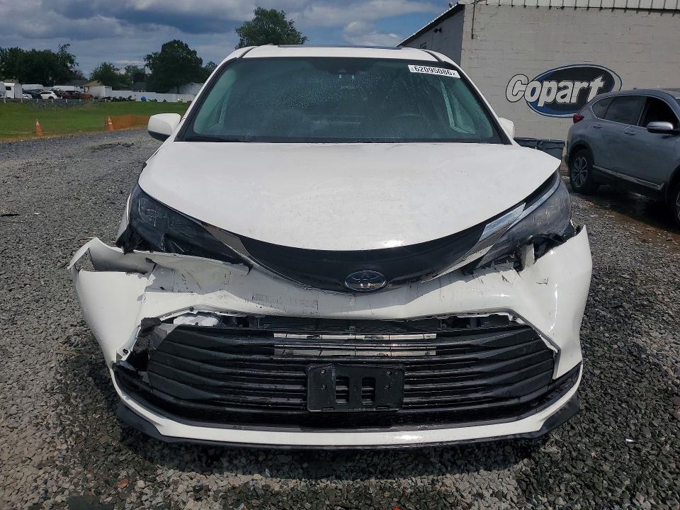Продажа на аукционе авто 2025 Toyota Sienna, vin: 5TDBRKEC0SS285778, номер лота: 62095086