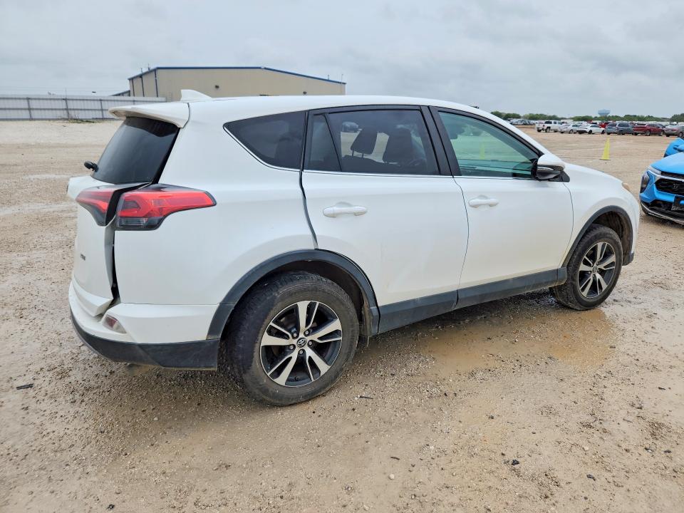 Продажа на аукционе авто 2018 Toyota Rav4, vin: 2T3WFREV4JW467761, номер лота: 61061446