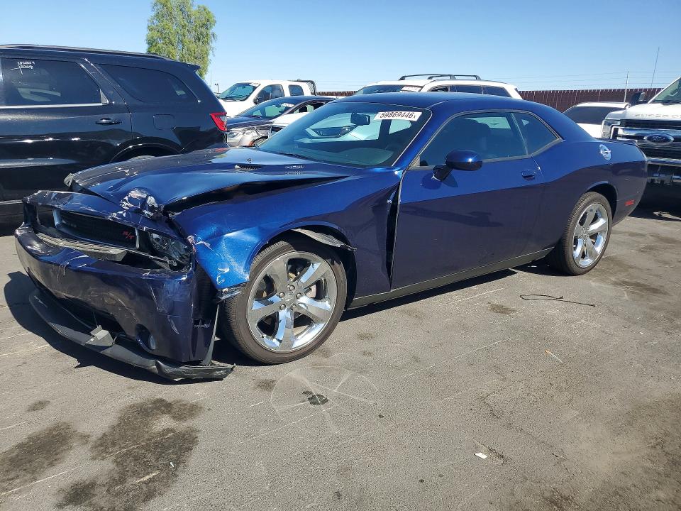 59869446 :رقم المزاد ، 2C3CDYBT4DH629175 vin ، 2013 Dodge Challenger مزاد بيع