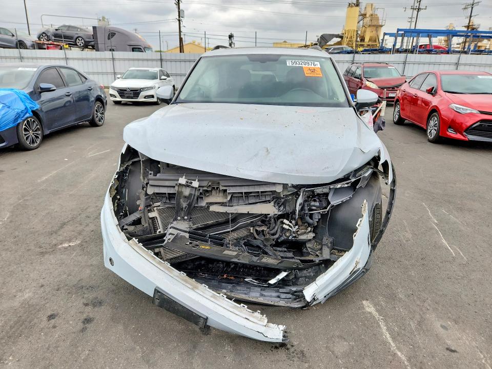 59320976 :رقم المزاد ، 3VV3B7AX6JM208721 vin ، 2018 Volkswagen Tiguan مزاد بيع
