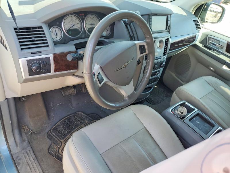 59960236 :رقم المزاد ، 2A4RR5DX2AR194730 vin ، 2010 Chrysler Town & Country مزاد بيع