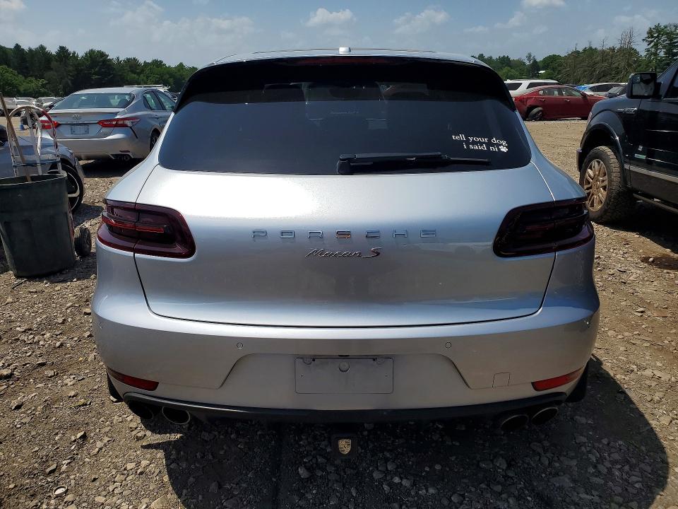 59536186 :رقم المزاد ، WP1AB2A54JLB35503 vin ، 2018 Porsche Macan مزاد بيع