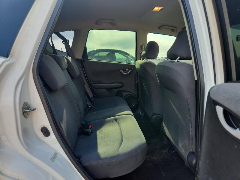 2013 Honda Fit მანქანა იყიდება აუქციონზე, vin: LUCGE8H34D3005182, აუქციონის ნომერი: 60303406
