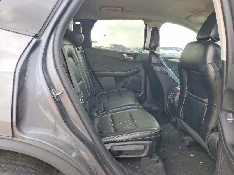 61279386 :رقم المزاد ، 1FMCU9H95NUA72753 vin ، 2022 Ford Escape مزاد بيع