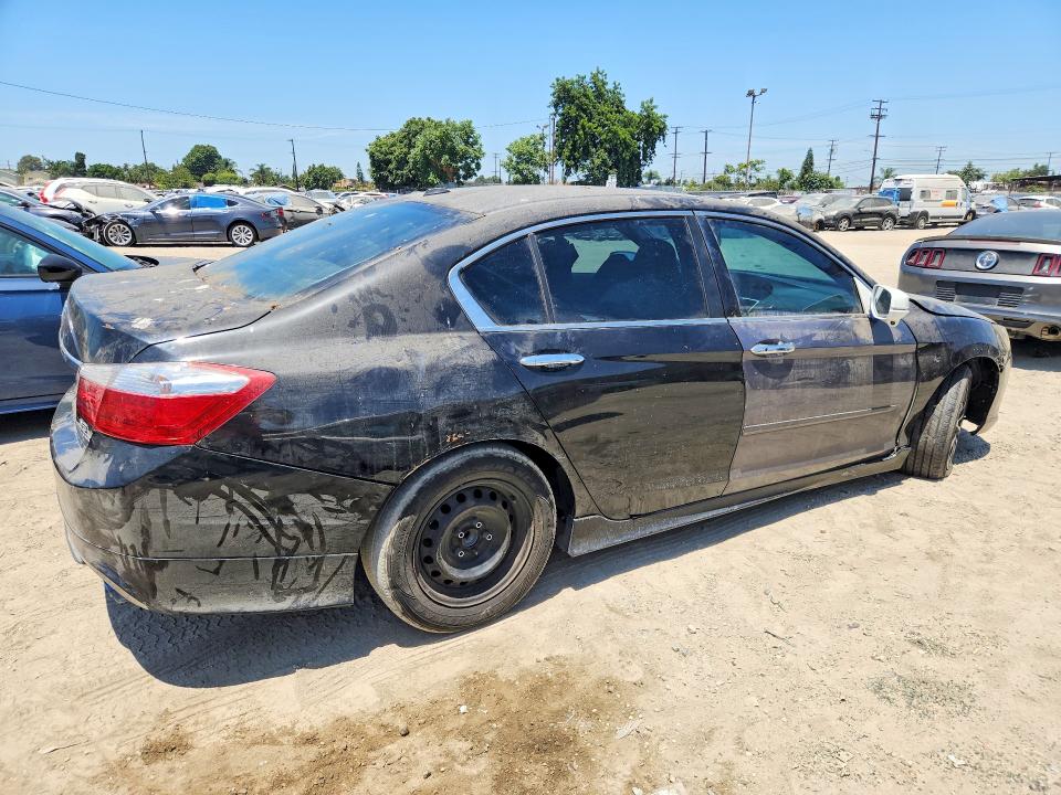 2015 Honda Accord მანქანა იყიდება აუქციონზე, vin: 1HGCR3F96FA033020, აუქციონის ნომერი: 60472936