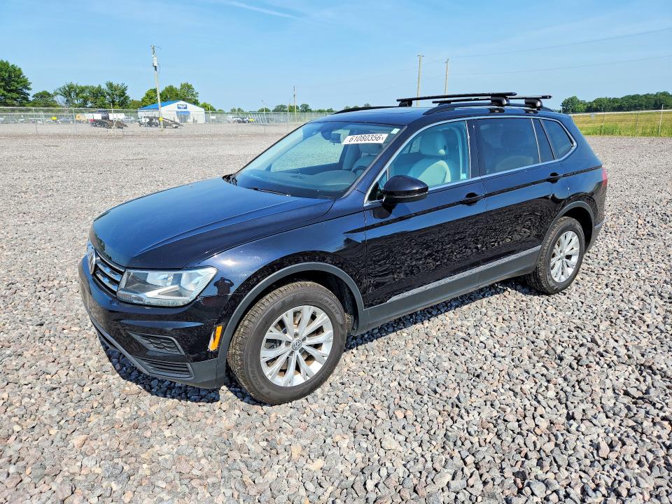 61080356 :رقم المزاد ، 3VV2B7AX5JM156817 vin ، 2018 Volkswagen Tiguan مزاد بيع