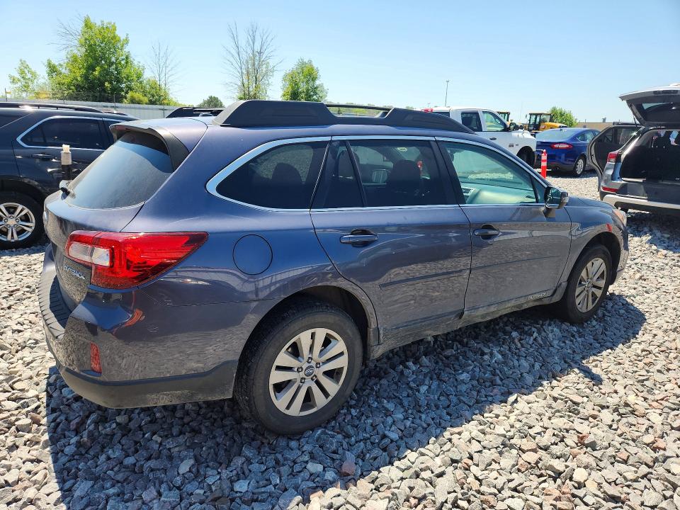 60500336 :رقم المزاد ، 4S4BSBHC8F3249775 vin ، 2015 Subaru Outback مزاد بيع