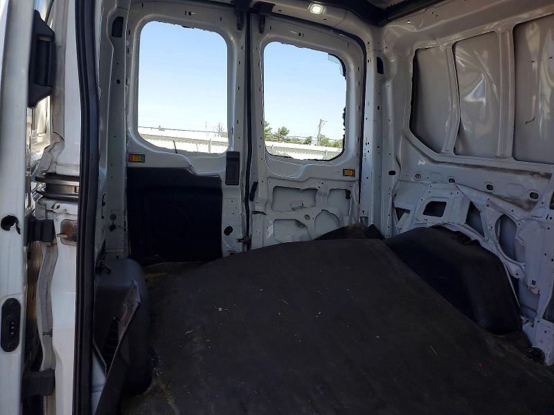 Продаж на аукціоні авто 2018 Ford Transit, vin: 1FTYR1CM4JKA72211, номер лоту: 63777096