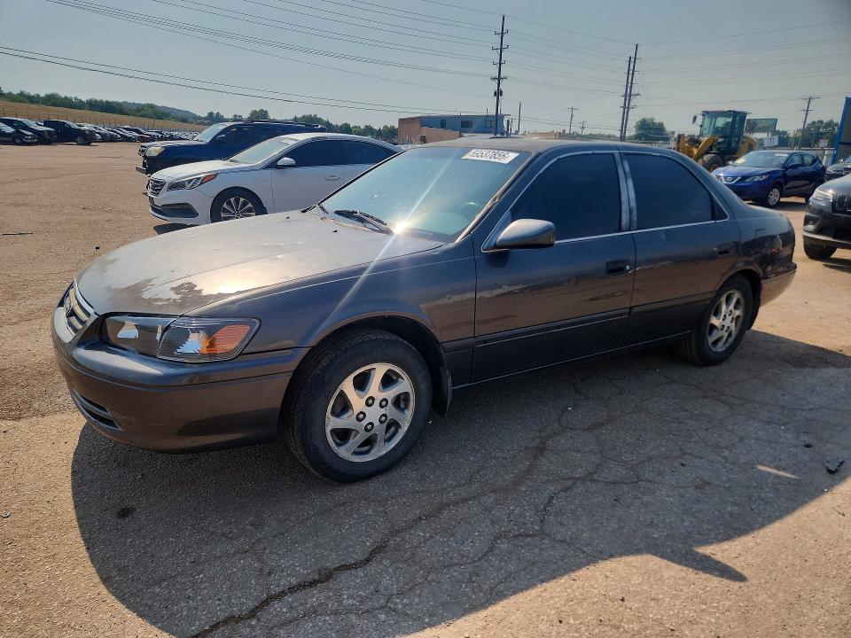 59537856 :رقم المزاد ، 4T1BG22K7YU968661 vin ، 2000 Toyota Camry مزاد بيع