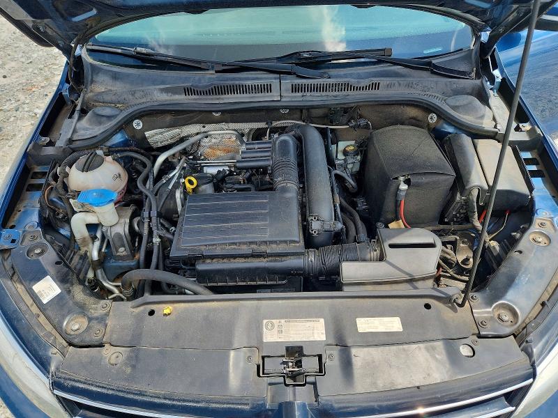 61378996 :رقم المزاد ، 3VWDB7AJ1HM291951 vin ، 2017 Volkswagen Jetta مزاد بيع