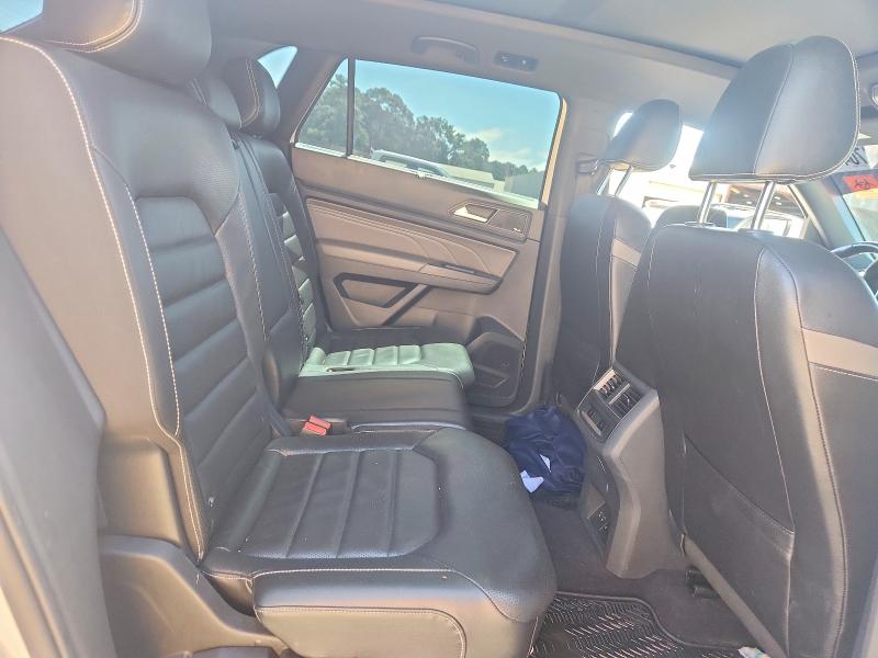 Продажа на аукционе авто 2021 Volkswagen Atlas Cross Sport, vin: 1V2FE2CA1MC225543, номер лота: 61717046