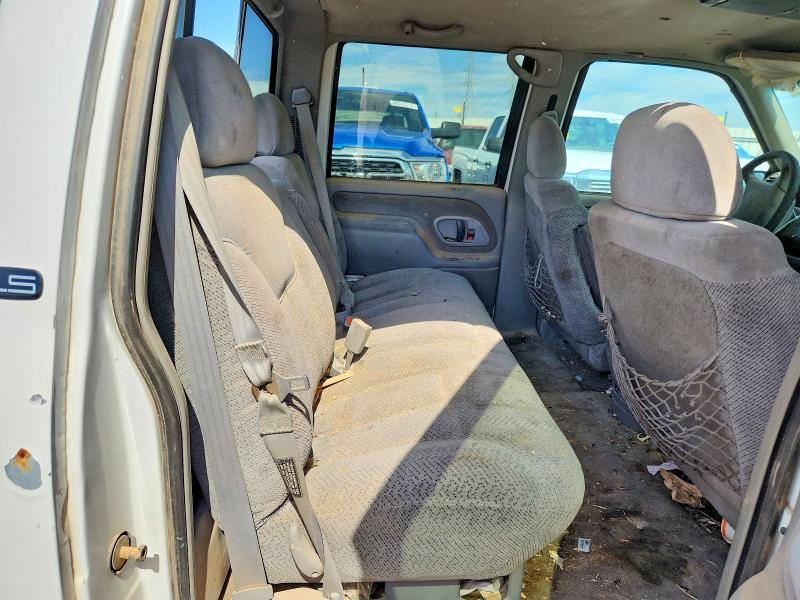 Продаж на аукціоні авто 2000 Chevrolet Gmt-400, vin: 1GCHC33J8YF414488, номер лоту: 61487716