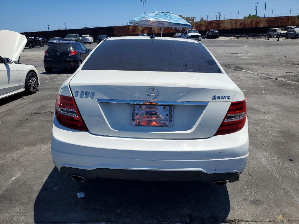Продажа на аукционе авто 2012 Mercedes-benz C, vin: WDDGF8BB0CF920180, номер лота: 59904286