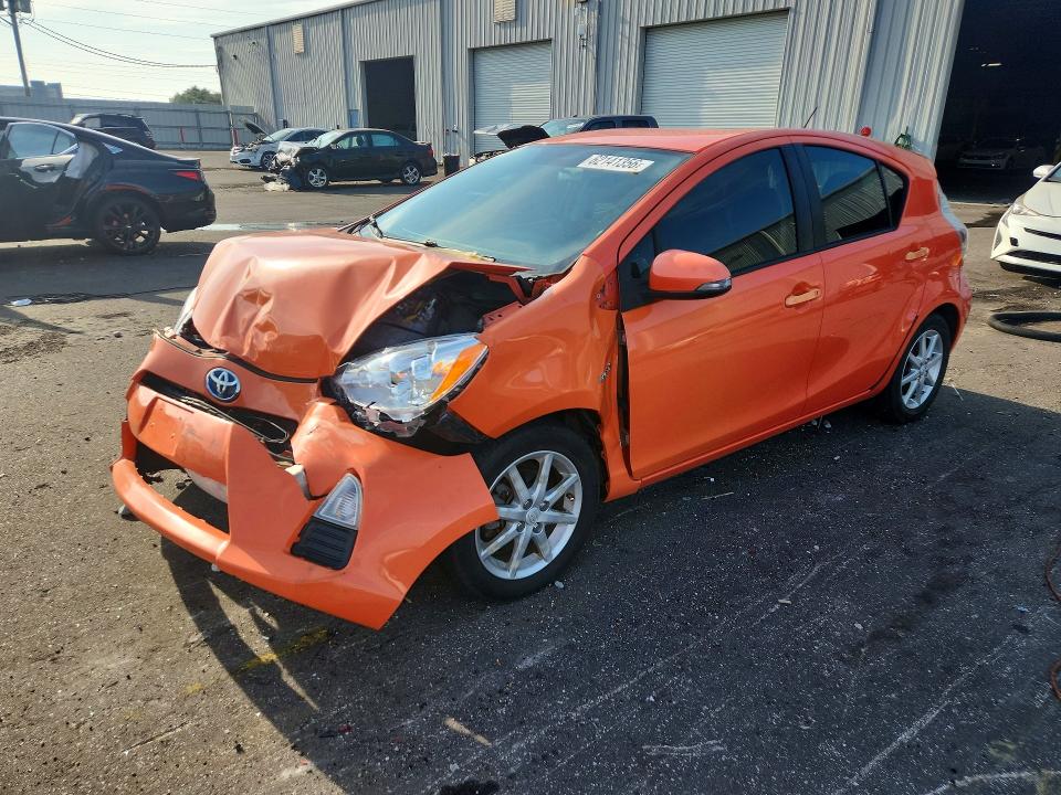2012 Toyota Prius C მანქანა იყიდება აუქციონზე, vin: JTDKDTB37C1005765, აუქციონის ნომერი: 62141356