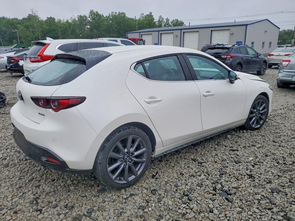 2023 Mazda 3 მანქანა იყიდება აუქციონზე, vin: JM1BPAKM6P1600827, აუქციონის ნომერი: 60044486