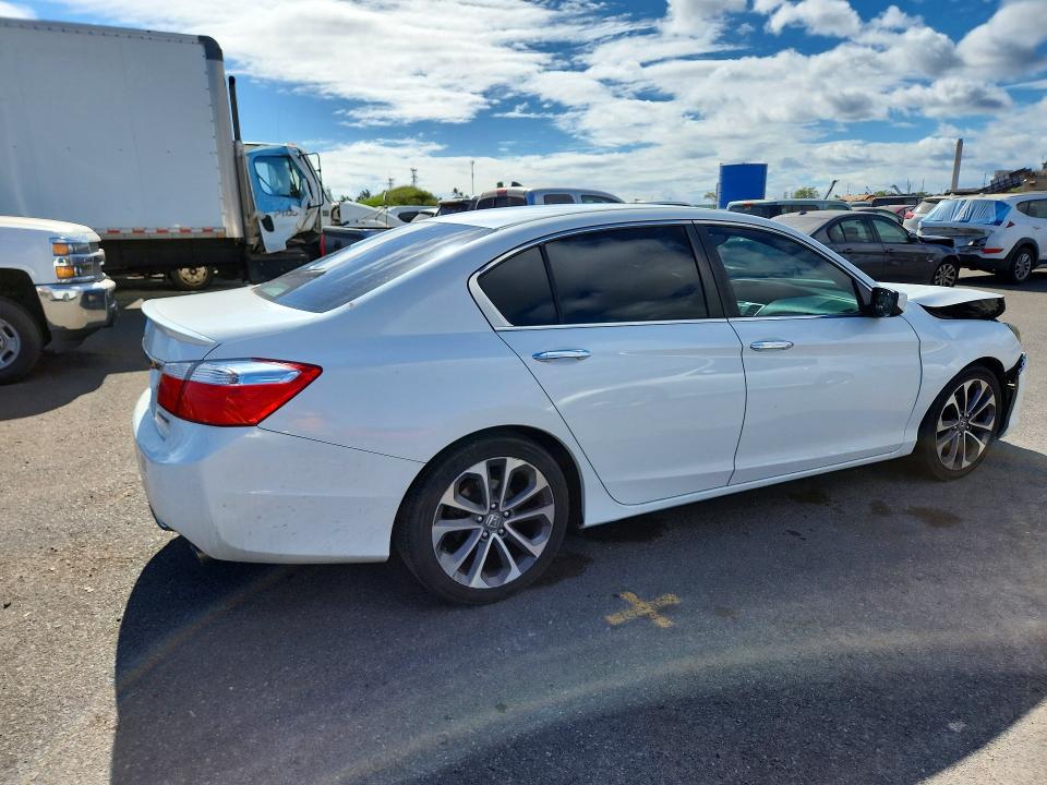 Продаж на аукціоні авто 2013 Honda Accord, vin: 1HGCR2F57DA142588, номер лоту: 62893406