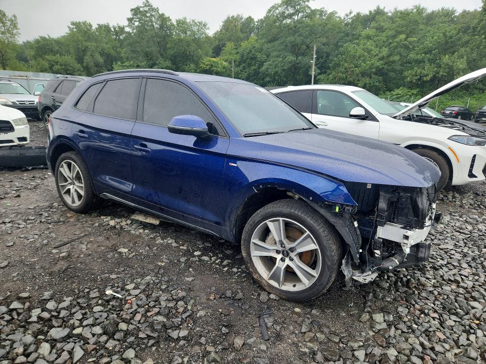 61573656 :رقم المزاد ، WA1GAAFYXS2052347 vin ، 2025 Audi Q5 مزاد بيع