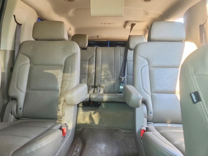 85630365 :رقم المزاد ، 1GNSKJKC3JR320773 vin ، 2018 Chevrolet Suburban مزاد بيع