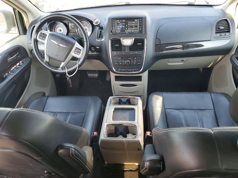 Продажа на аукционе авто 2016 Chrysler Town & Country, vin: 2C4RC1BG4GR127882, номер лота: 60923596
