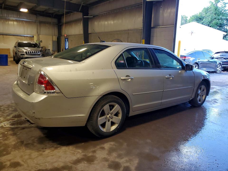 60010576 :رقم المزاد ، 3FAHP07Z18R194588 vin ، 2008 Ford Fusion مزاد بيع