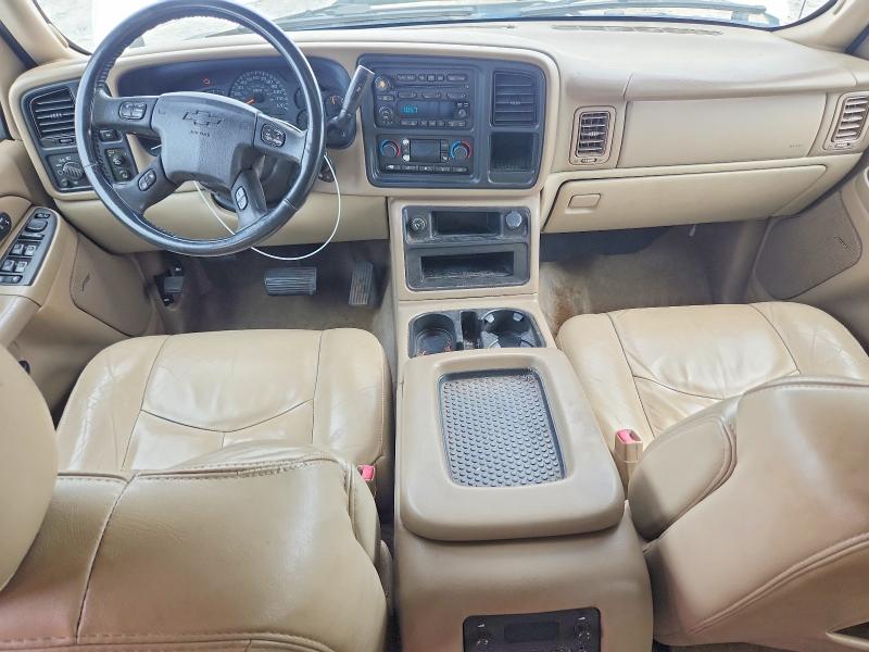 60574366 :رقم المزاد ، 3GNFK16Z35G162361 vin ، 2005 Chevrolet Suburban مزاد بيع