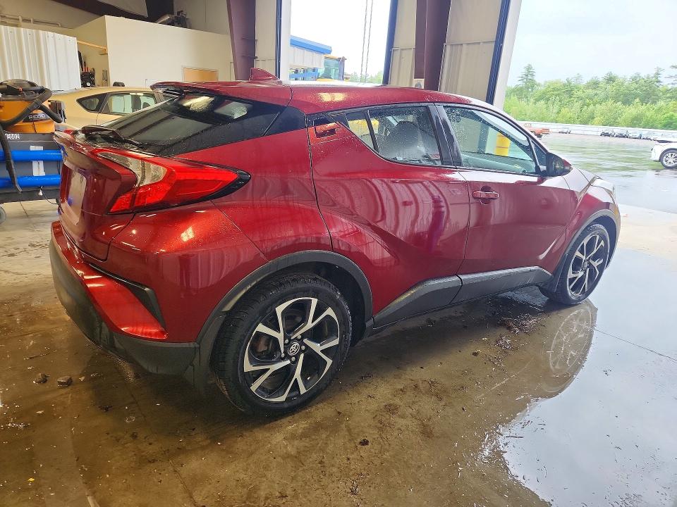 Продаж на аукціоні авто 2018 Toyota C-hr, vin: NMTKHMBX3JR008111, номер лоту: 61022546